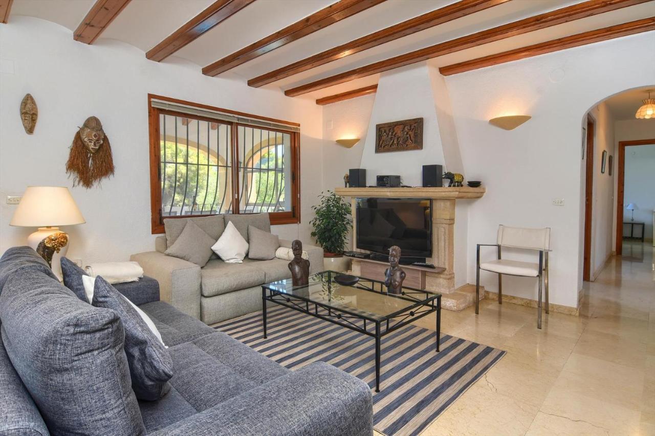 Villa Margarita - A Tranquil Oasis with Large Private Pool Jávea Esterno foto