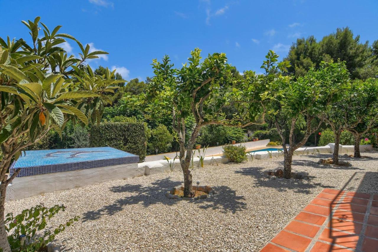 Villa Margarita - A Tranquil Oasis with Large Private Pool Jávea Esterno foto